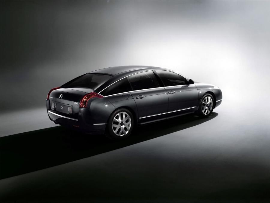  Citroen C6 2006 года  (фото 27 из 227)